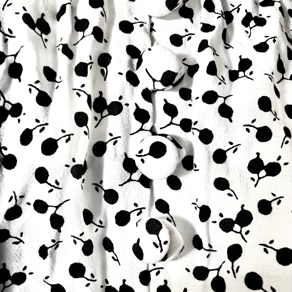 NWT LOFT Berry Print White Black Midi Skirt Elastic Waist Button Detail-Size M